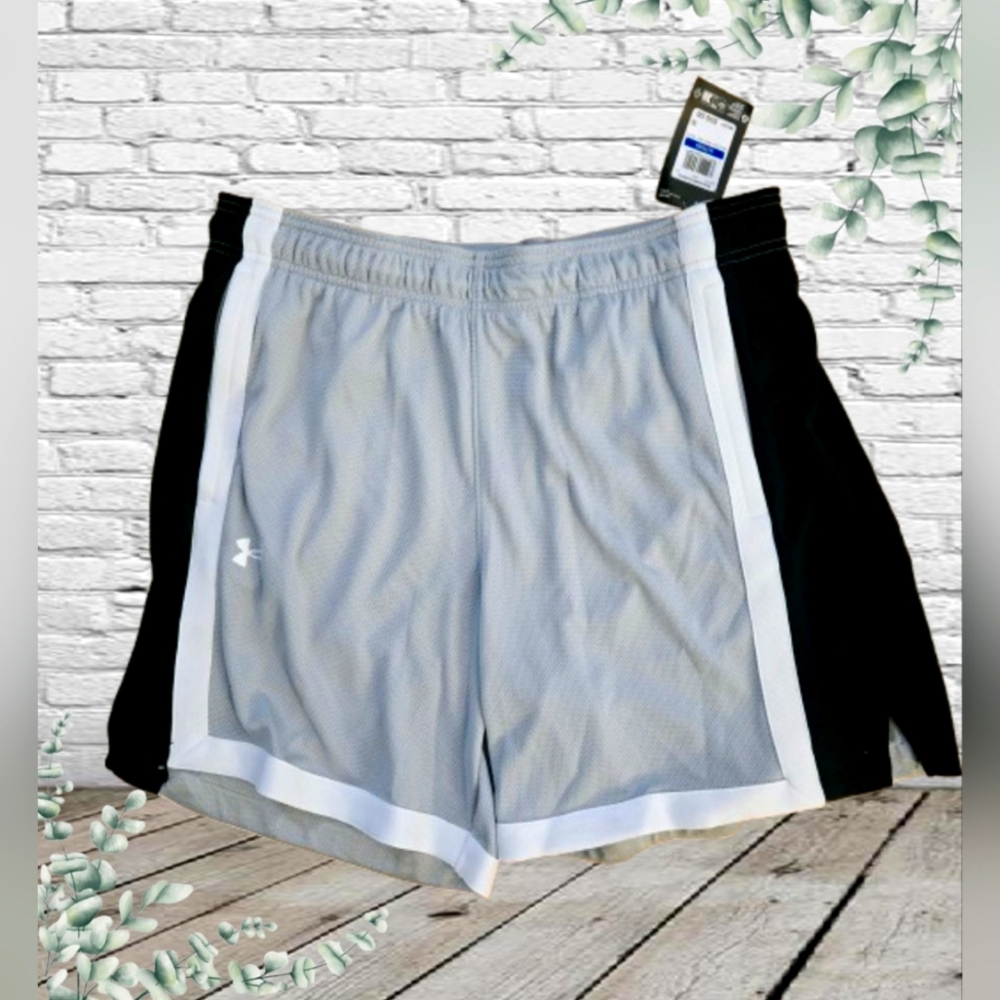 Under Armour shorts- Size XL. BNWT